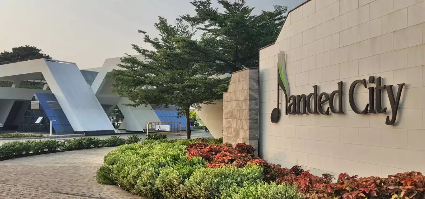 Nanded City - Premium residential township with landscaped entrance